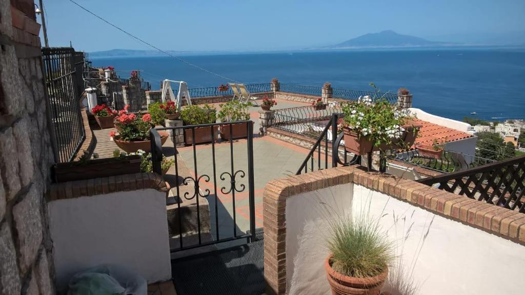 Aiano Apartment Capri Bagian luar foto