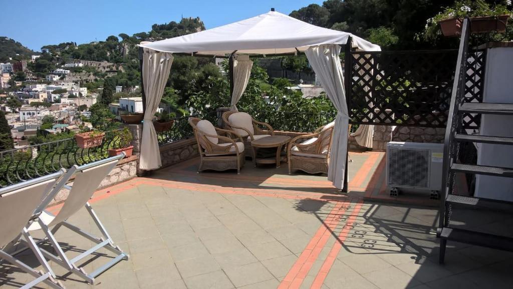 Aiano Apartment Capri Bagian luar foto